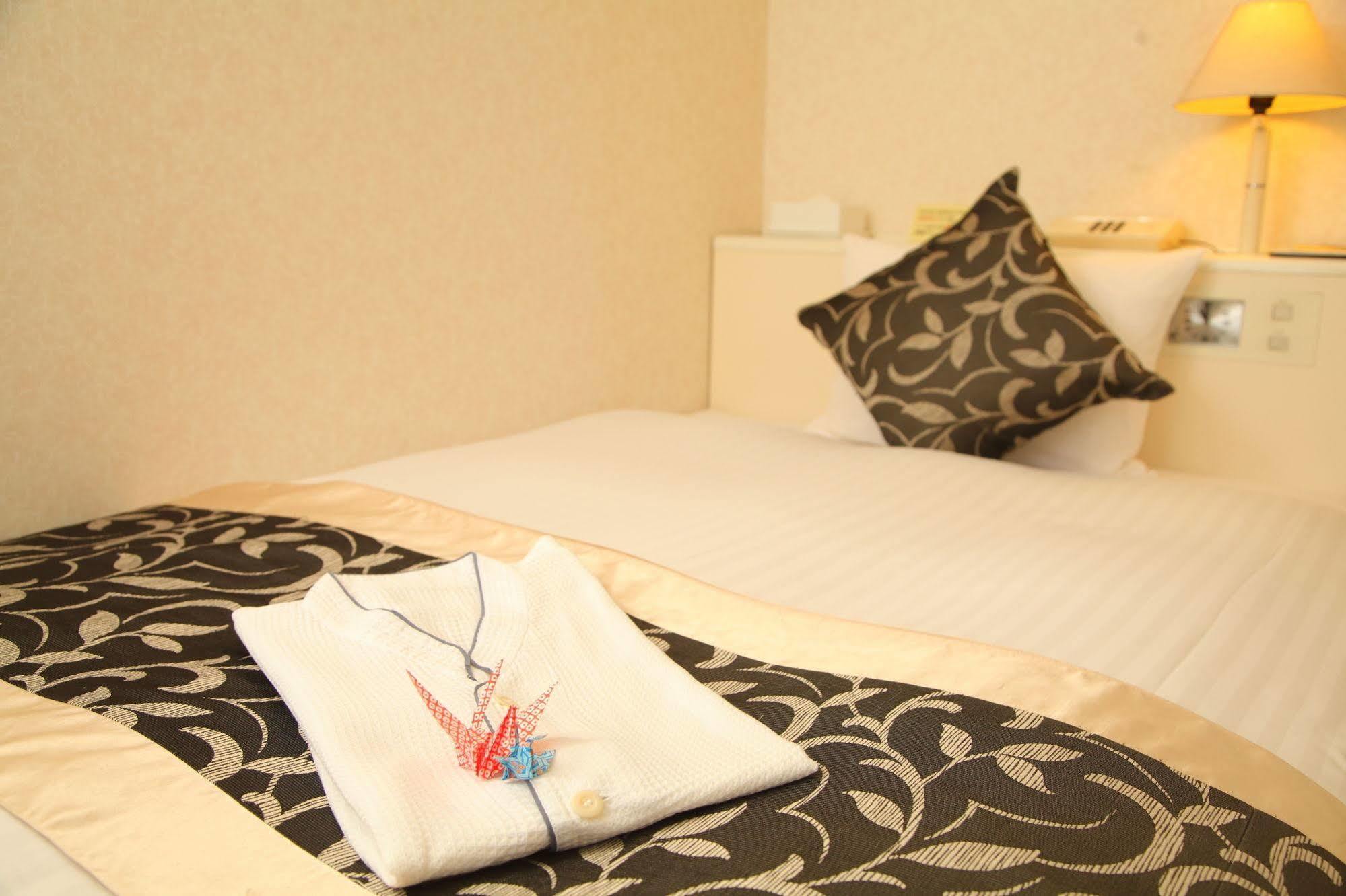 Hotel Chatelet Inn Kyoto Exterior foto